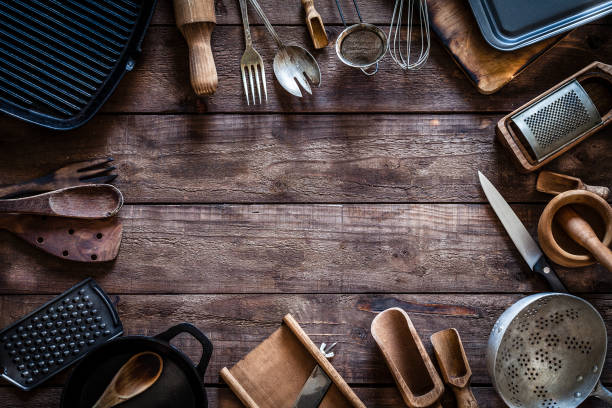 KITCHENWARE & DINING